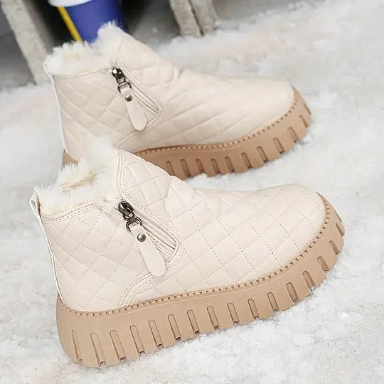 Hafsa - Ζεστά μποτάκια για το χιόνι