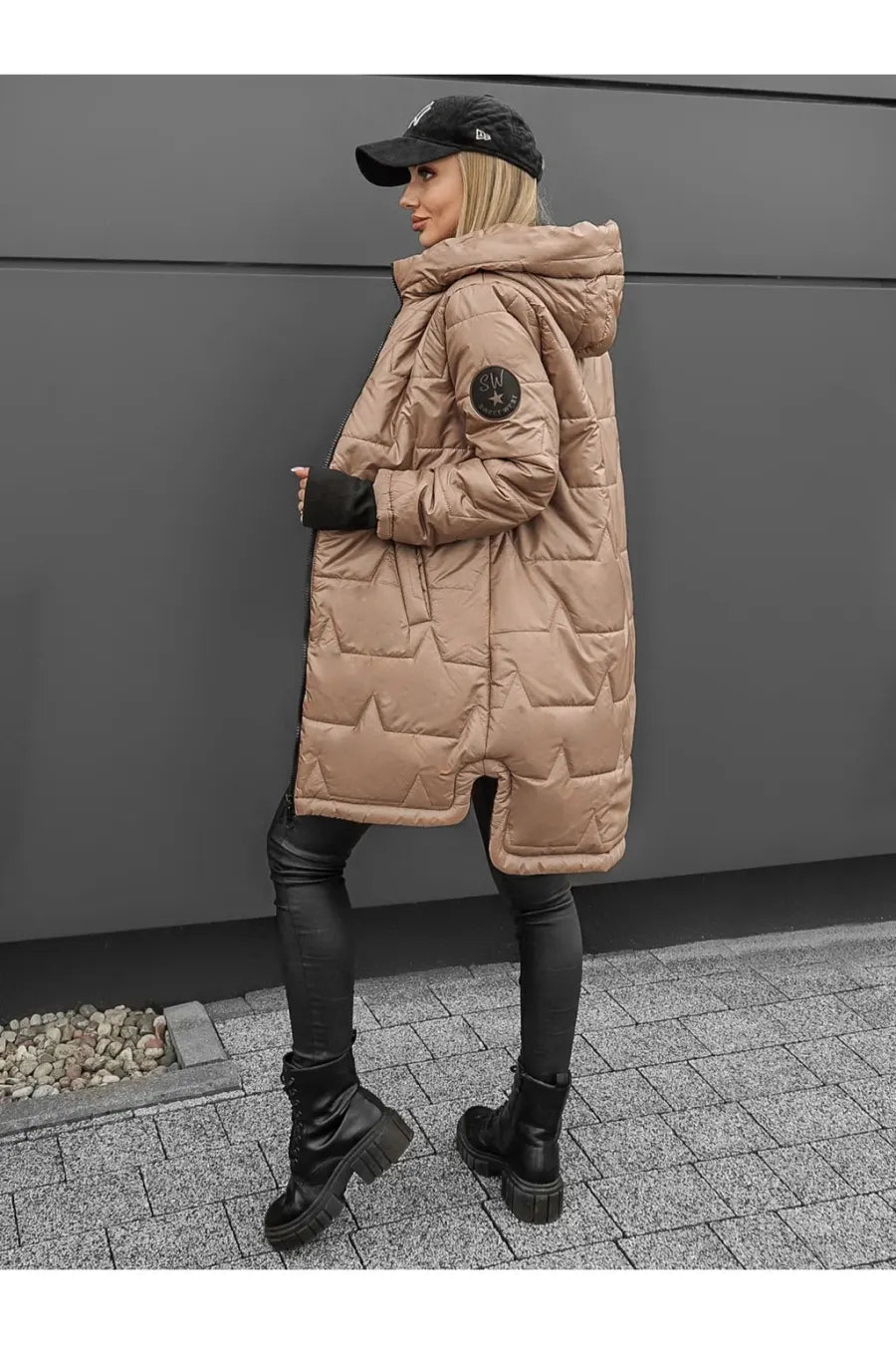 Lipina - Μακρύ μπουφάν με κουκούλα και καπιτονέ