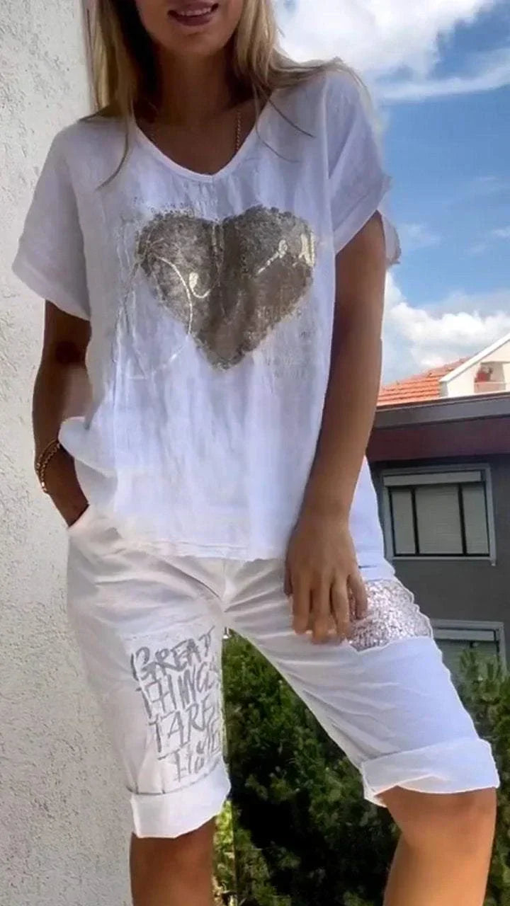 Varessa - κοστούμι δύο τεμαχίων με V-neck και χρυσή ανάγλυφη εκτύπωση