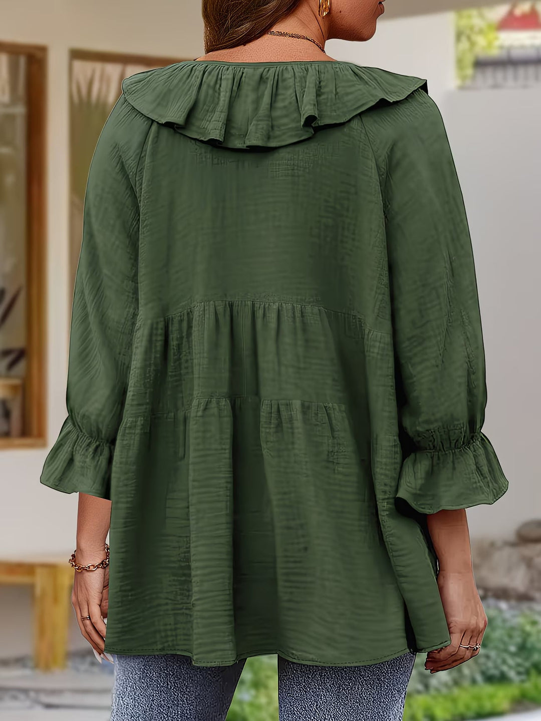 Garbine - Κομψή μπλούζα με βολάν στο λαιμό