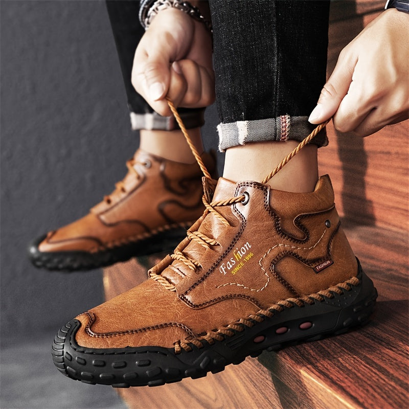 Kolman - Casual δερμάτινα μποτάκια με κορδόνια και αντιολισθητική σόλα