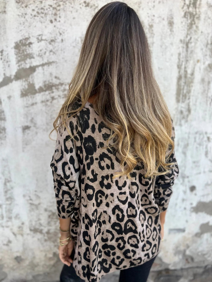 Swantje - Μπλούζα με στρογγυλό λαιμό και λεοπάρ μοτίβο | 1+1 Δωρεάν