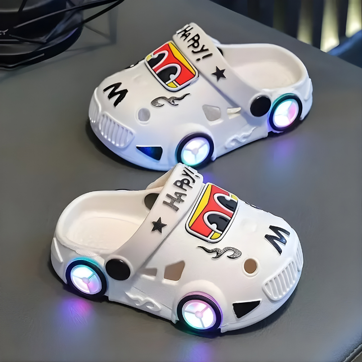 KidVroom - Παιδικές παντόφλες LED με φωτεινούς τροχούς και λουράκι