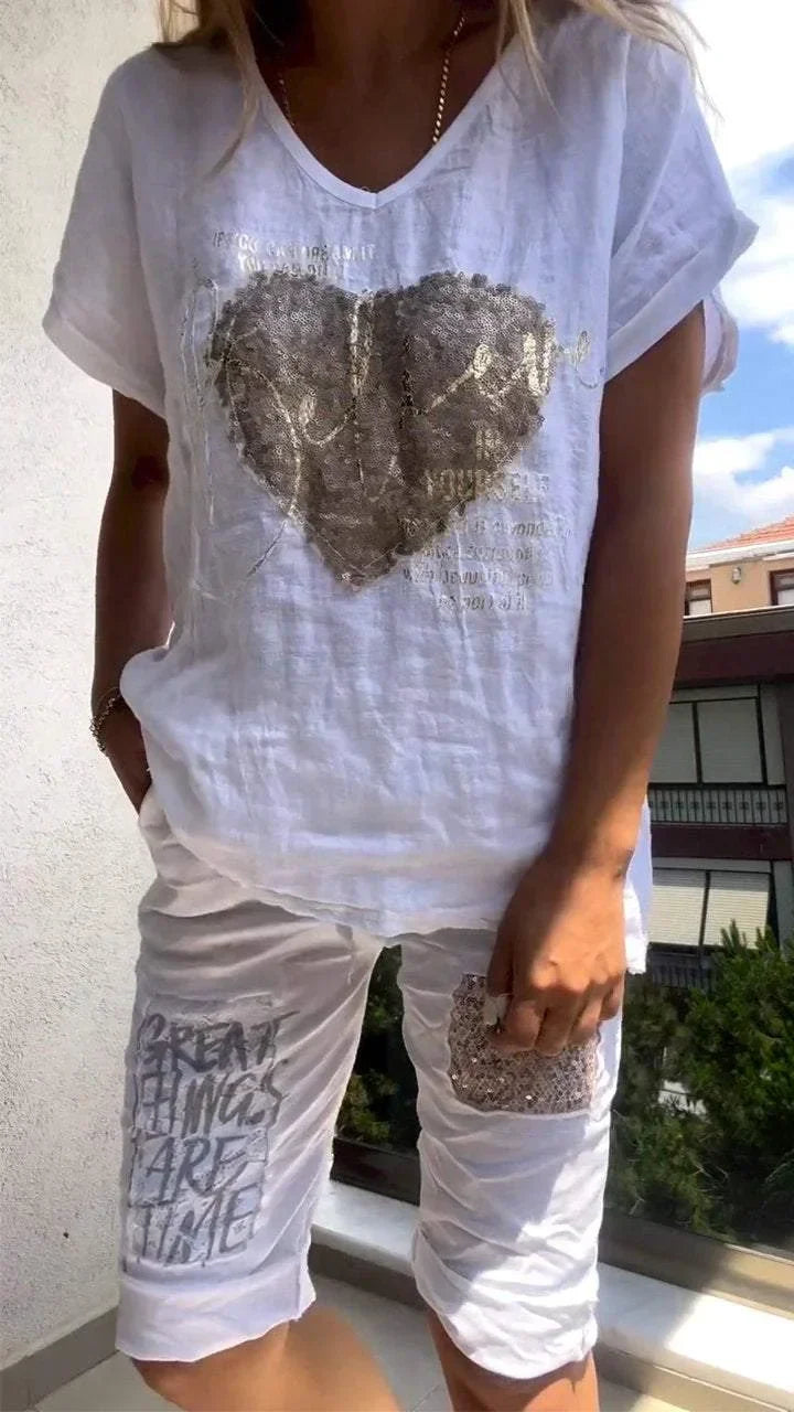Varessa - κοστούμι δύο τεμαχίων με V-neck και χρυσή ανάγλυφη εκτύπωση