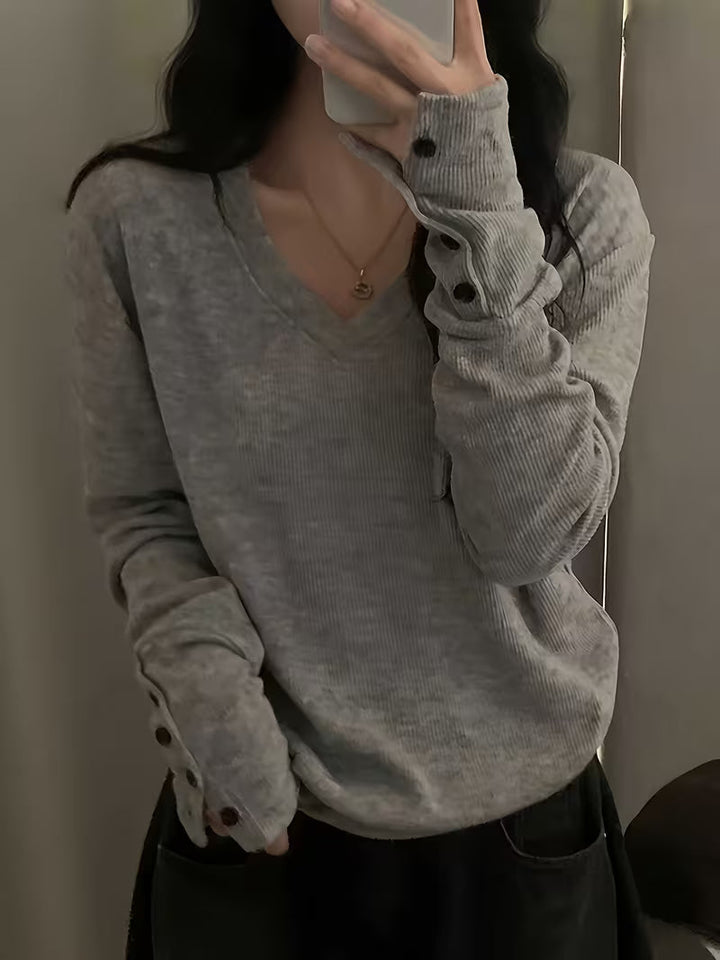 Kebina - Πουλόβερ με V-neck, ραβδωτό ύφασμα και μανσέτες με κουμπιά