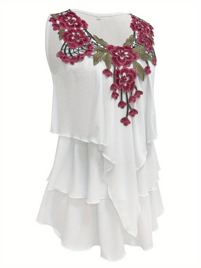 Verunka - Καλοκαιρινή μπλούζα με V-neck, διακοσμημένη με διαλυόμενη δαντέλα και βολάν σε στυλ patchwork