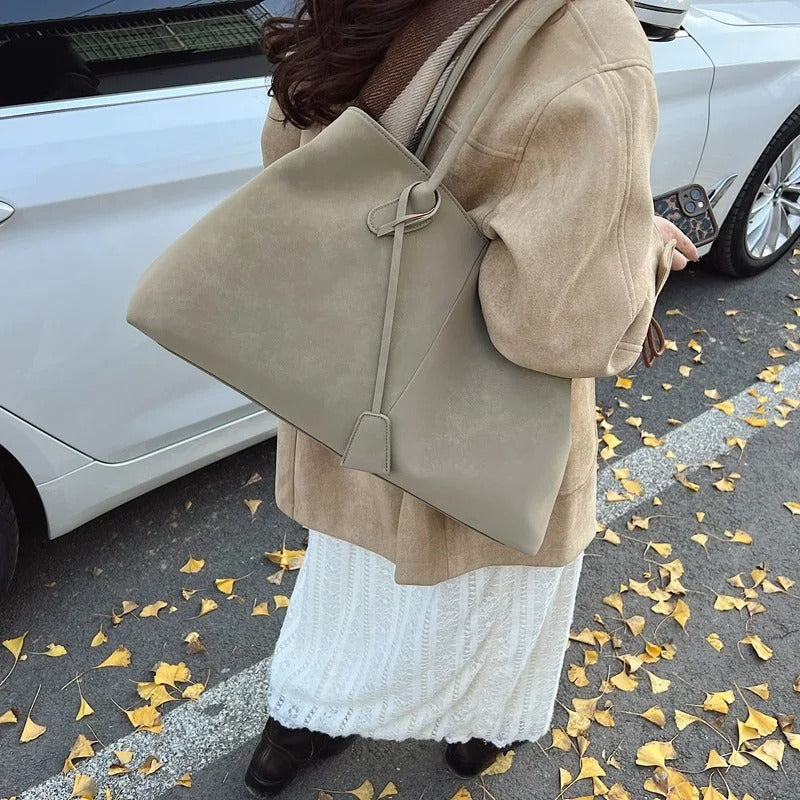 Umaiza - Μοντέρνα τσάντα ώμου από συνθετικό σουέτ