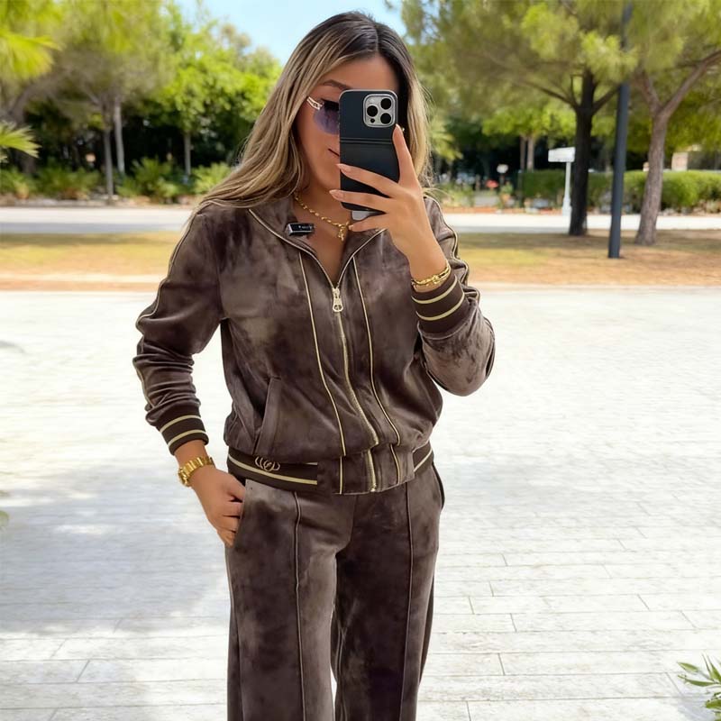 Alyn - Μπουφάν με φερμουάρ και παντελόνι με φαρδιά πόδια